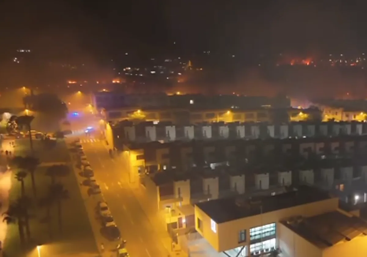 Susto en Algeciras por un incendio cerca de la urbanización Sotorebolo