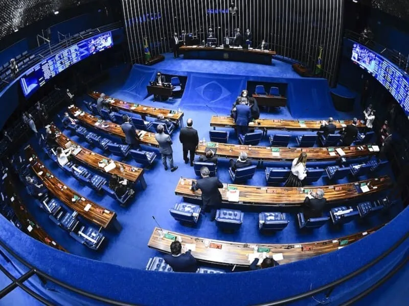 Semana no Congresso terá MP das blusinhas, 6x1 e minerais críticos