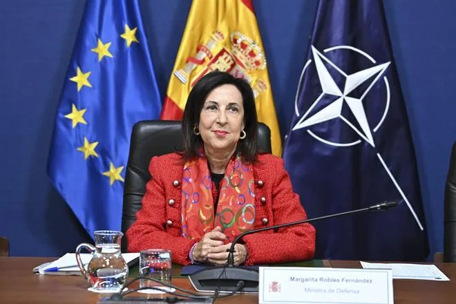 La ministra Margarita Robles volverá a ser la número dos de Pedro Sánchez en la lista del PSOE por Madrid
