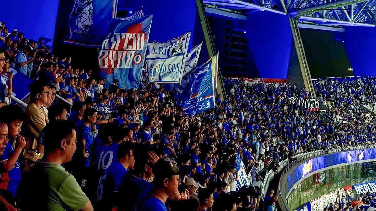 Shanghai Shenhua fans to halt cheering after case of boy abused for wearing Wu Lei jersey