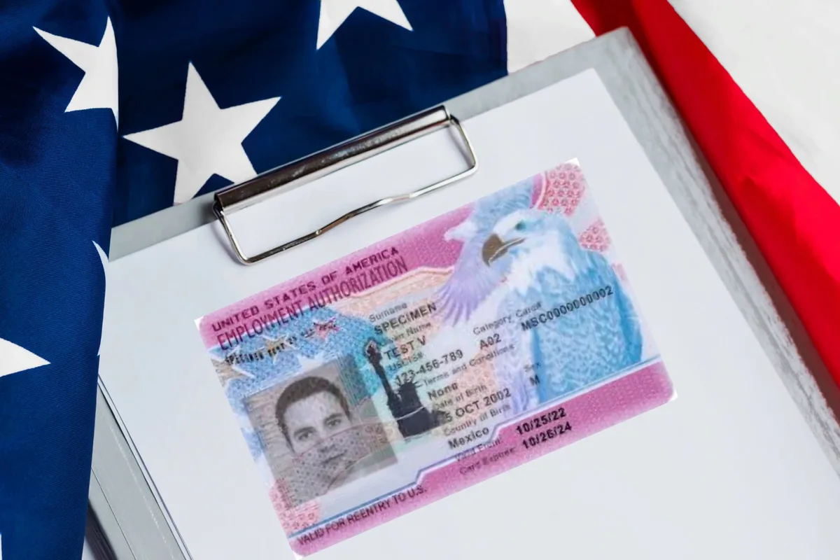 Noticias del DHS: el Uscis confirma cambios para los permisos de trabajo EAD, trámites de parole y TPS