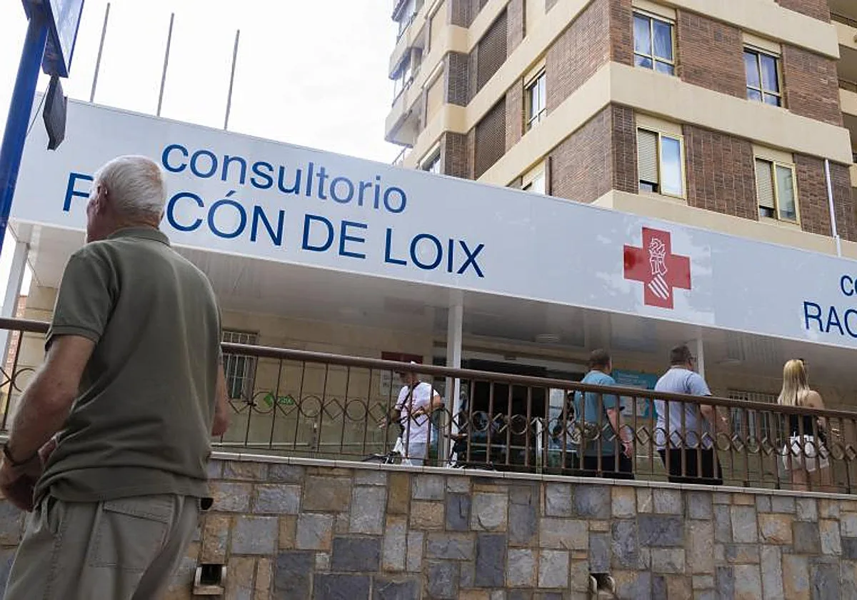 Detenida una turista por pegar a una celadora que le impidió robar una silla de ruedas