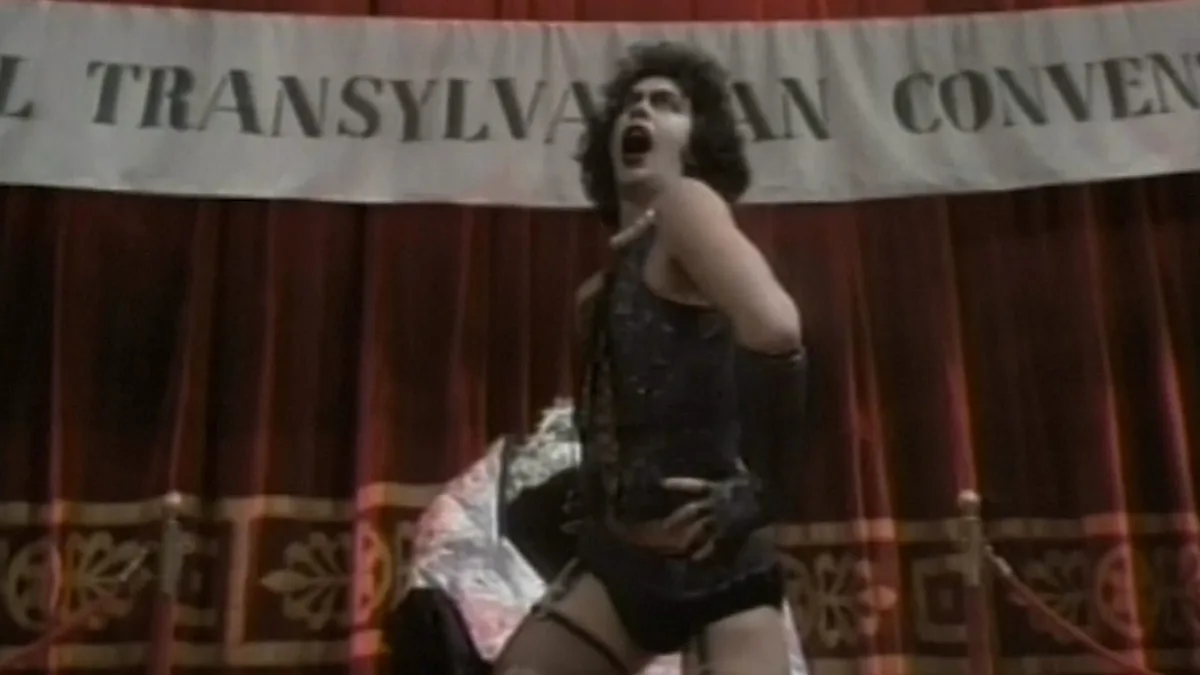 „Rocky Horror Picture Show“-Star tot - Diese Szenen machten Tim Curry berühmt