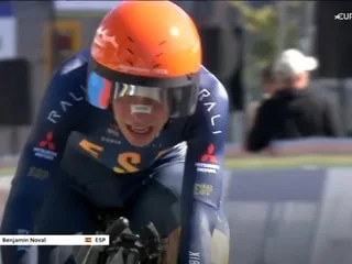Mondiaux de cyclisme. Benjamin Noval, prodige espagnol de 17 ans, sacré champion du monde juniors du contre-la-montre