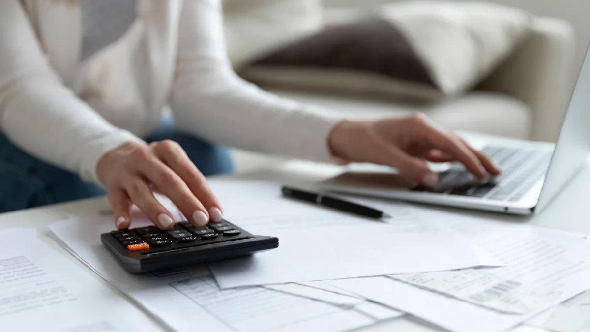 Es oficial: así funciona el nuevo sistema de cuotas del BCRA que impacta en los deudores de billeteras virtuales y bancos