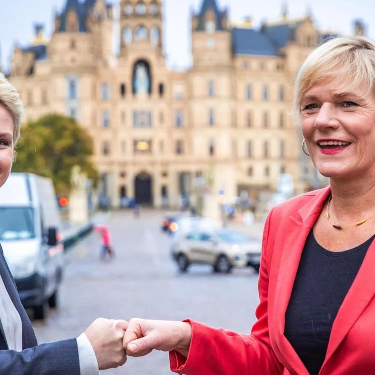 Bundesländer - Nach SPD stimmt auch Linke für Koalitionsverhandlungen in Mecklenburg-Vorpommern
