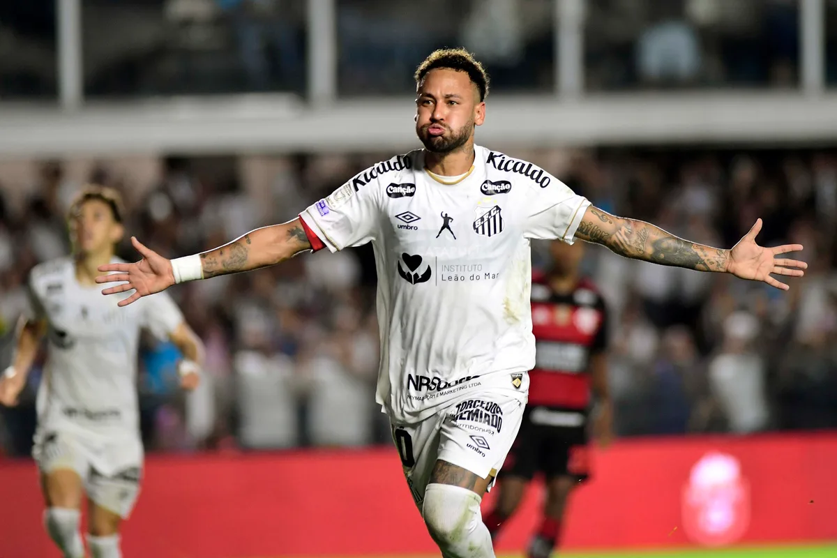 Neymar valoriza empate na Vila e define Santos x Flamengo: "No Brasil, são os dois melhores times"