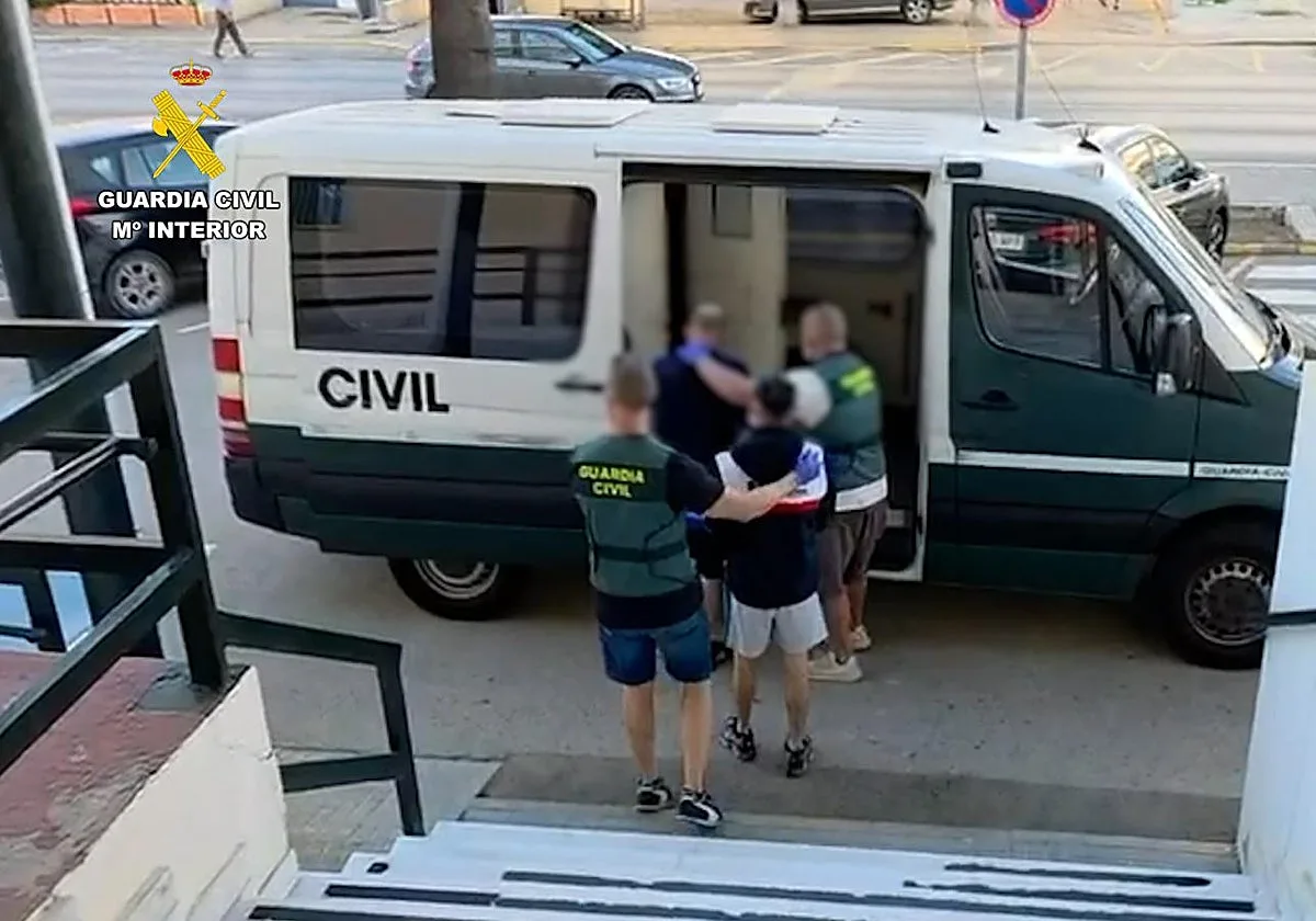 La Guardia Civil da un golpe a los petaqueros tras desmantelar una guardería en Cádiz