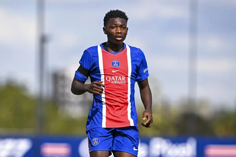 Le PSG confirme son statut de favori en Youth League en battant Manchester City sur sa pelouse