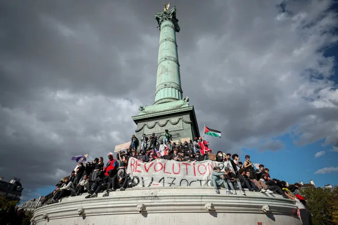 «On sait où on va et ce qu’on veut»: à Paris, le mouvement lycéen ne relâche pas la pression