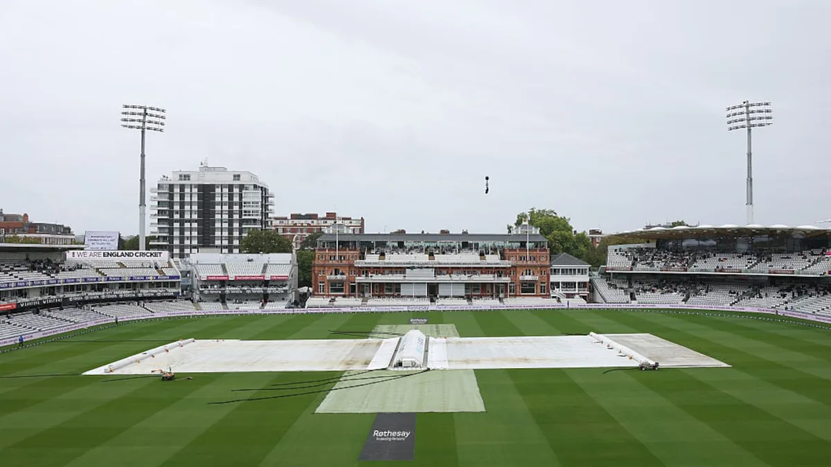 "That's A Joke": Nasser Hussain Blasts Umpire Over Shock Decision In Lord's Test