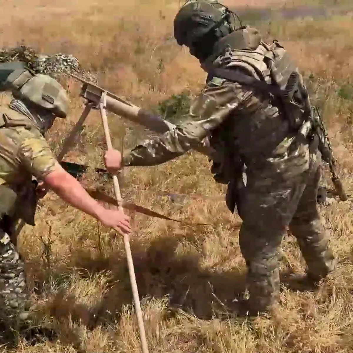 Krieg gegen die Ukraine - Russland und die Ukraine setzen gegenseitige Angriffe fort