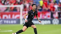 FC Porto: Stephen Eustáquio perto de assinar pelo Swansea