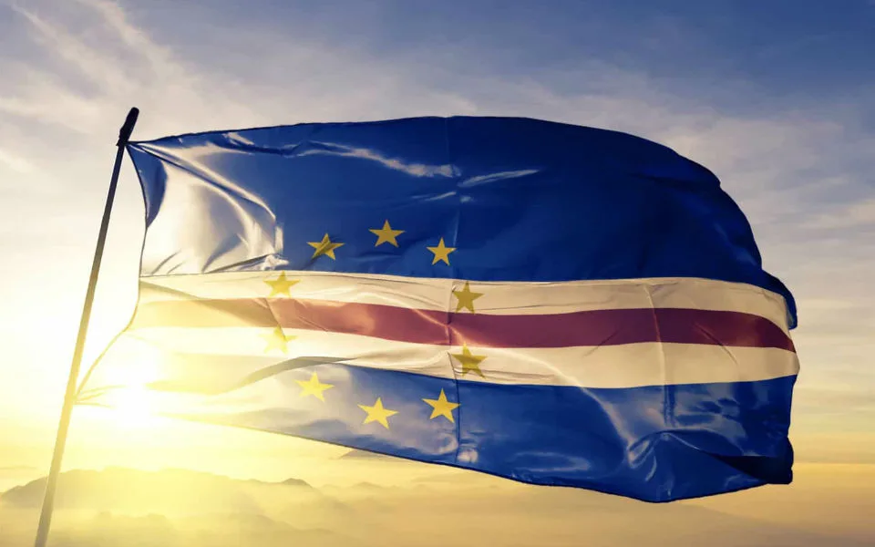 Partido no poder em Cabo Verde acusa oposição de instrumentalizar relatório financeiro