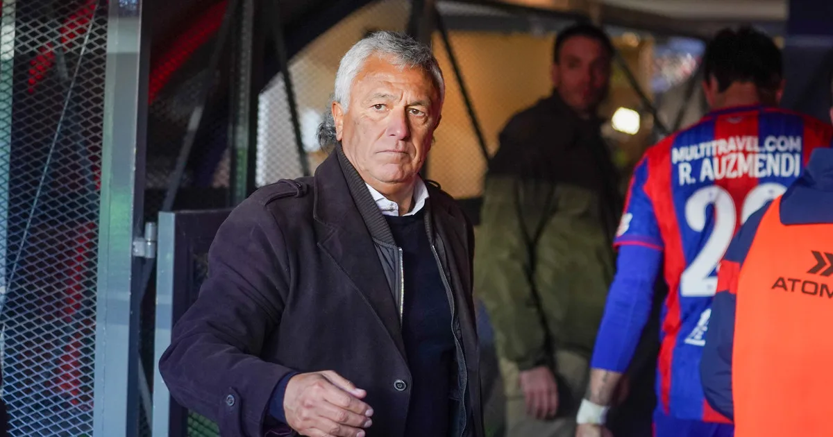 Aldosivi, sin rumbo: Gorosito le bajó el pulgar