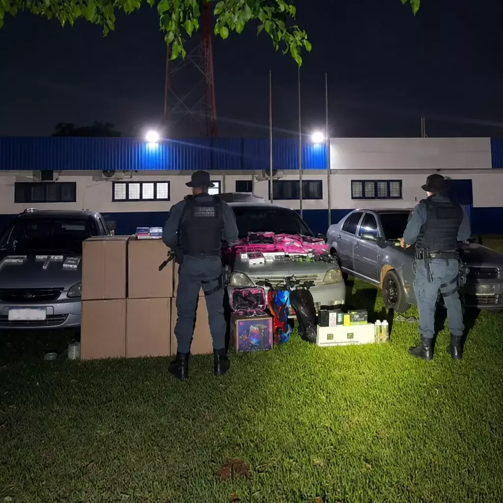 Canetas emagrecedoras e 60 mil cigarros são apreendidos em comboio na rodovia