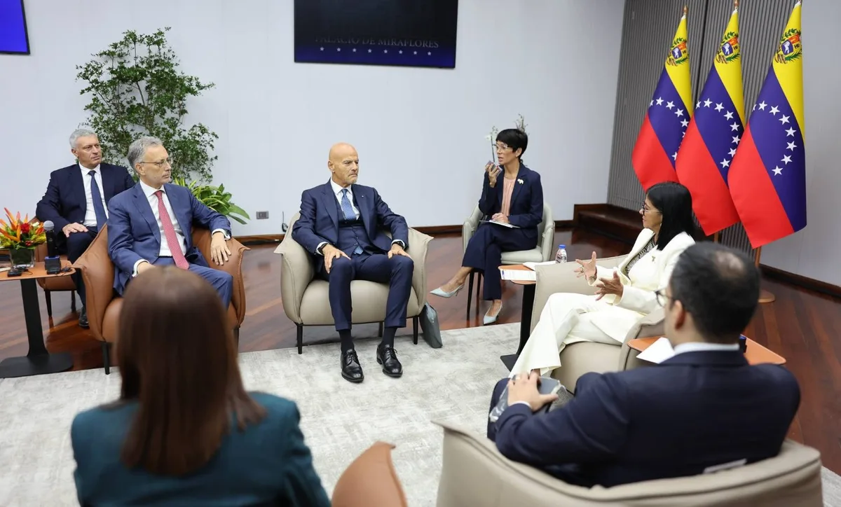 "Mañana vamos a perforar el primer pozo para comenzar de inmediato", anunció el CEO de ENI