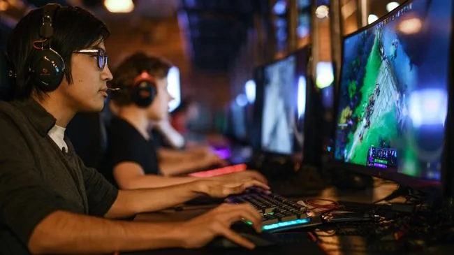 В США некоторые фанаты GTA хотят взять отгул в день релиза игры, пишут СМИ
