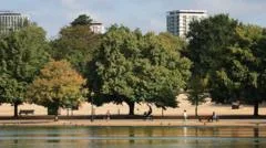 Royal Parks gardeners to strike over pay