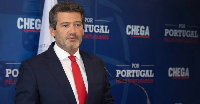 Ventura: demissão de Luís Neves é teste à democracia