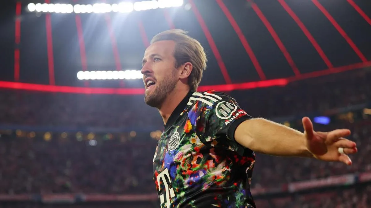 Harry Kane's American dream: MLS goals and NFL kicks