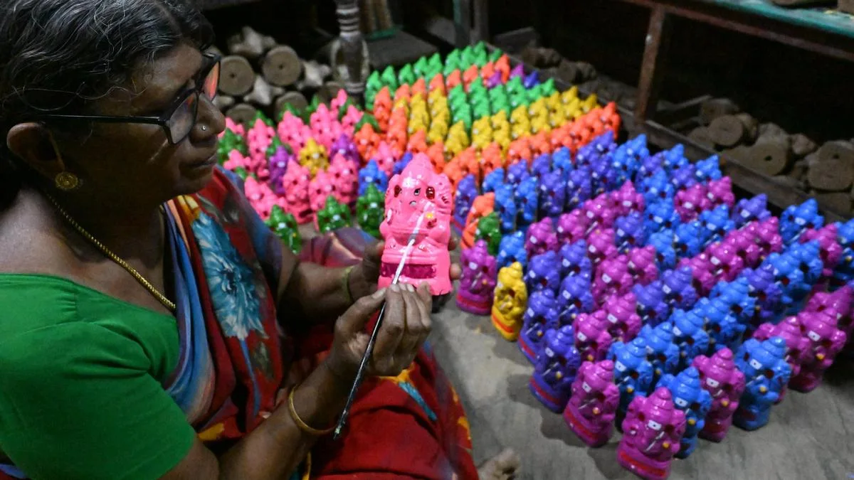 Manamadurai artisans ramp up production of GI-tagged clay Ganesha idols ahead of Vinayagar Chathurthi