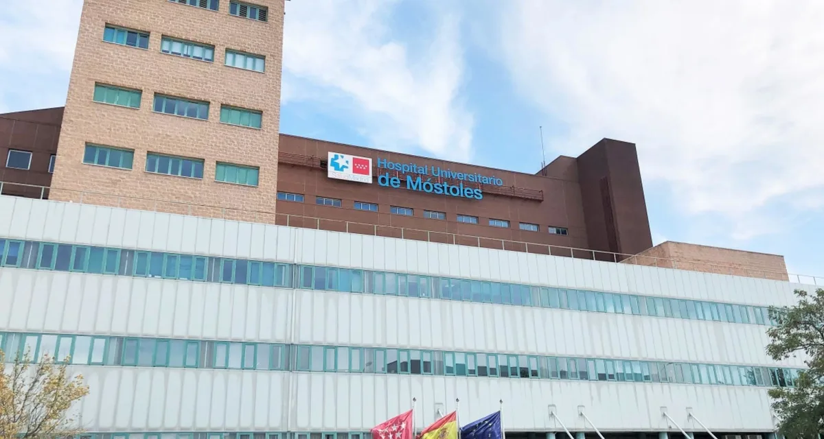 ‘El Niño’, un conocido alunicero de Madrid, es abandonado en el Hospital de Móstoles con cinco disparos