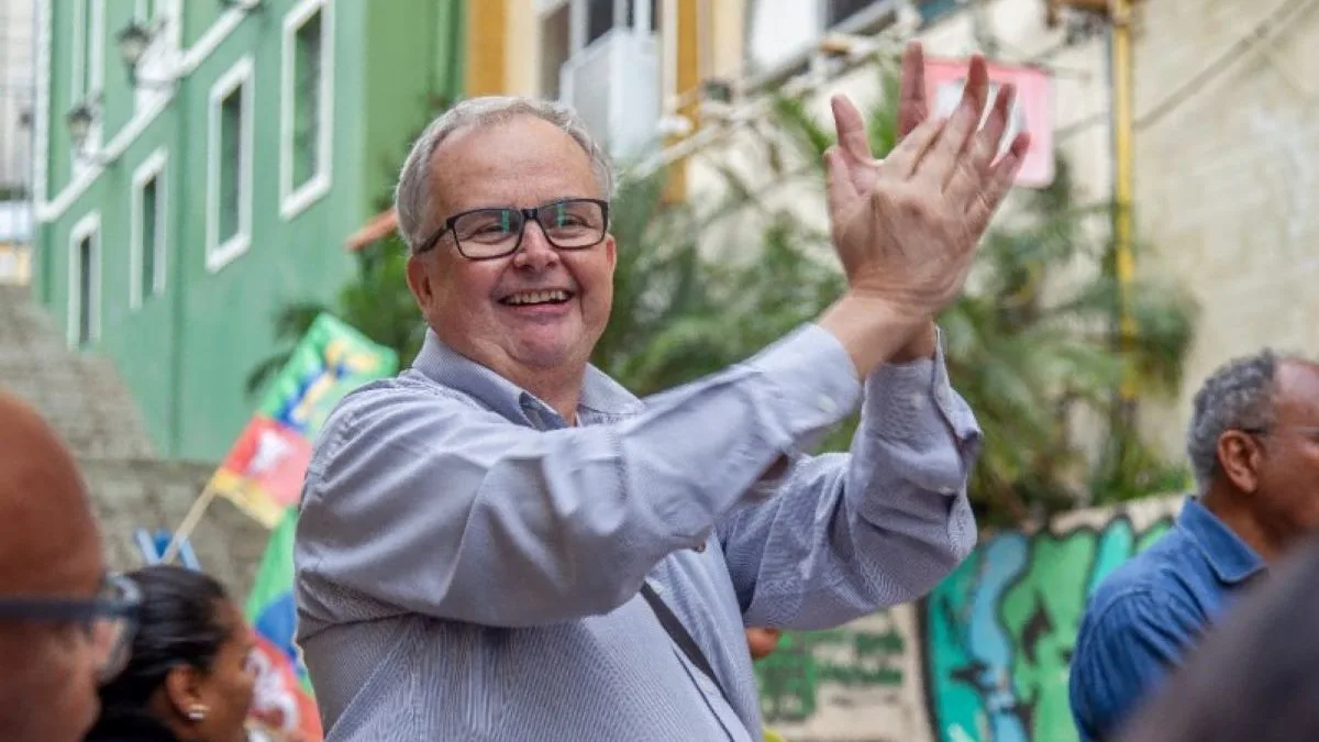 Apartamentos de R$ 890 mil e carro popular: os bens declarados por Afrânio Boppré, candidato ao Senado por SC