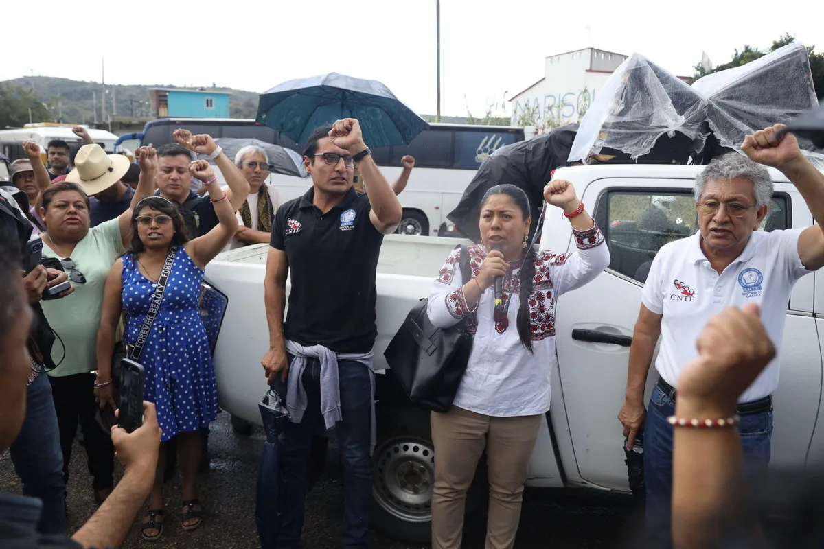 CNTE presiona por asignación de plazas entre sindicato y Gobierno