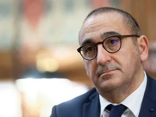Visite du pape à Paris vendredi et samedi : le ministre de l’Intérieur se veut rassurant sur les conditions de sécurité