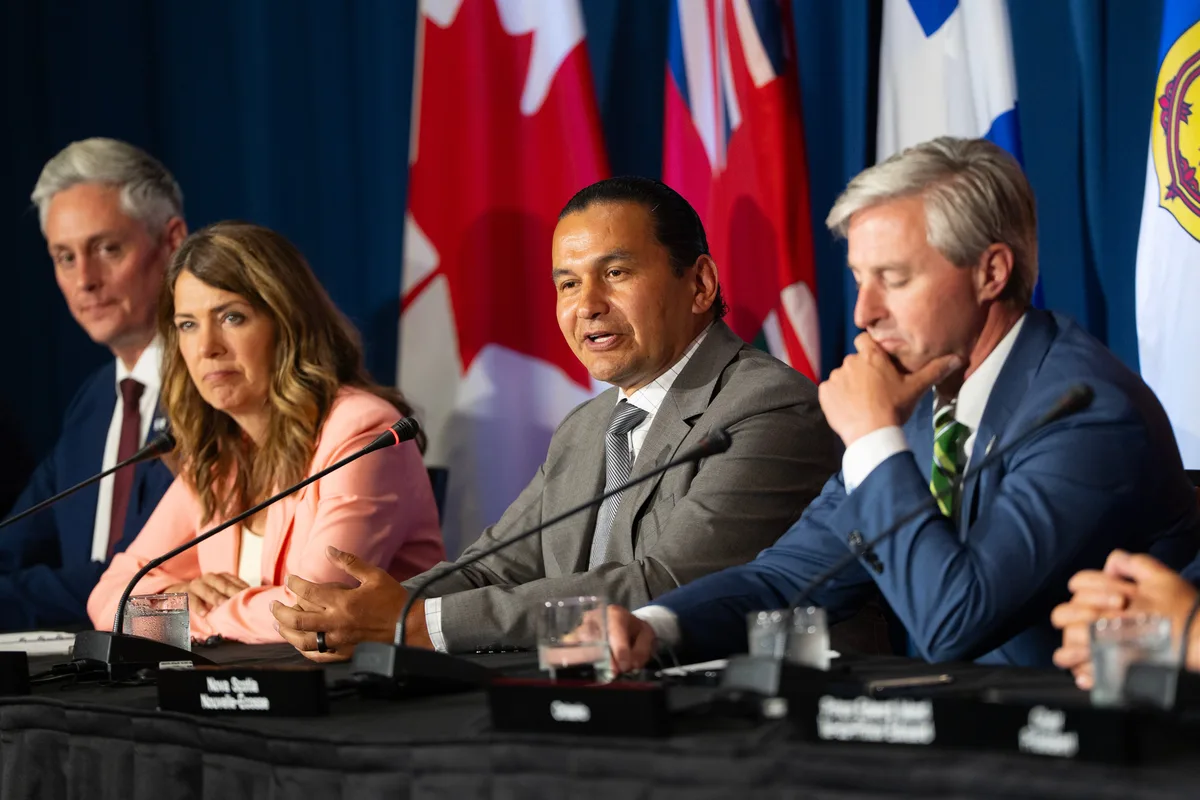 Manitoba Premier urges Carney to keep fighting in trade talks with U.S.