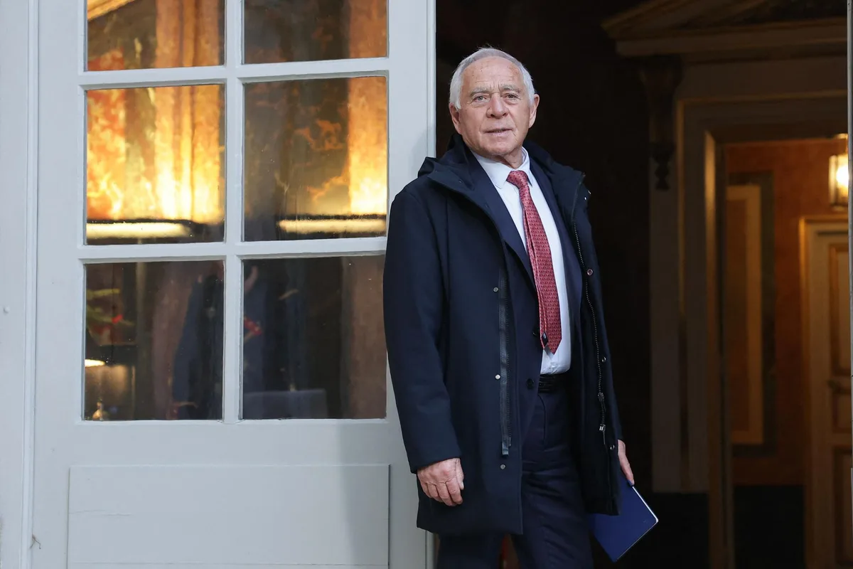 Mort de François Patriat, sénateur et proche parmi les proches d’Emmanuel Macron