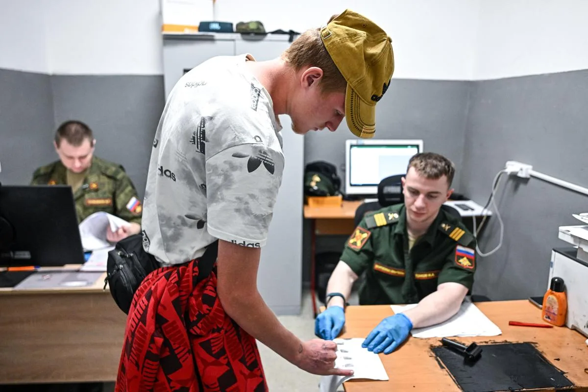 La chair à canon de Poutine : jusqu’où la Russie est prête à aller pour recruter de nouveaux soldats