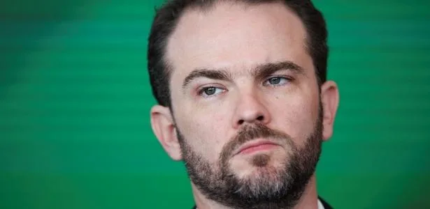 Crise no STF prejudica economia e gera instabilidade, diz Durigan