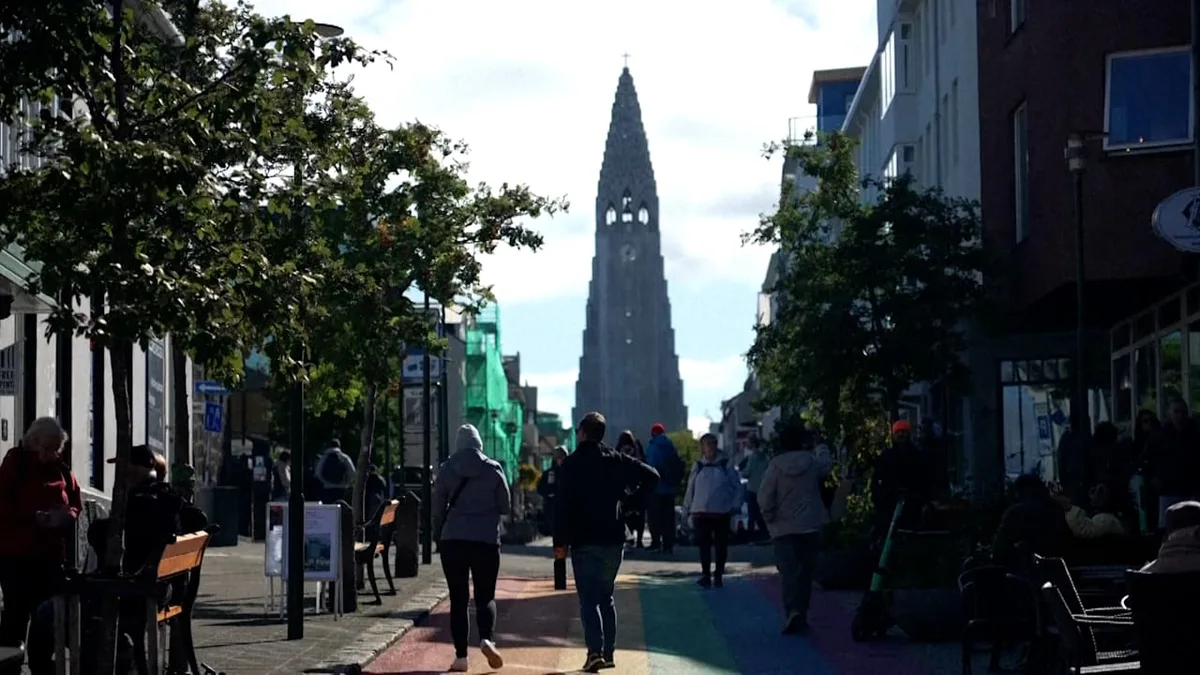 EU-Beitritt spaltet Land - Historisches Referendum in Island