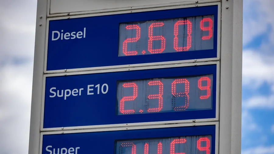 Spritpreisdeckel, Übergewinnsteuer: Was könnte die Politik gegen hohe Spritpreise tun?