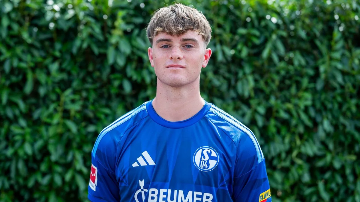 Fußball: Schalke verleiht Talent Leonard an Alemannia Aachen