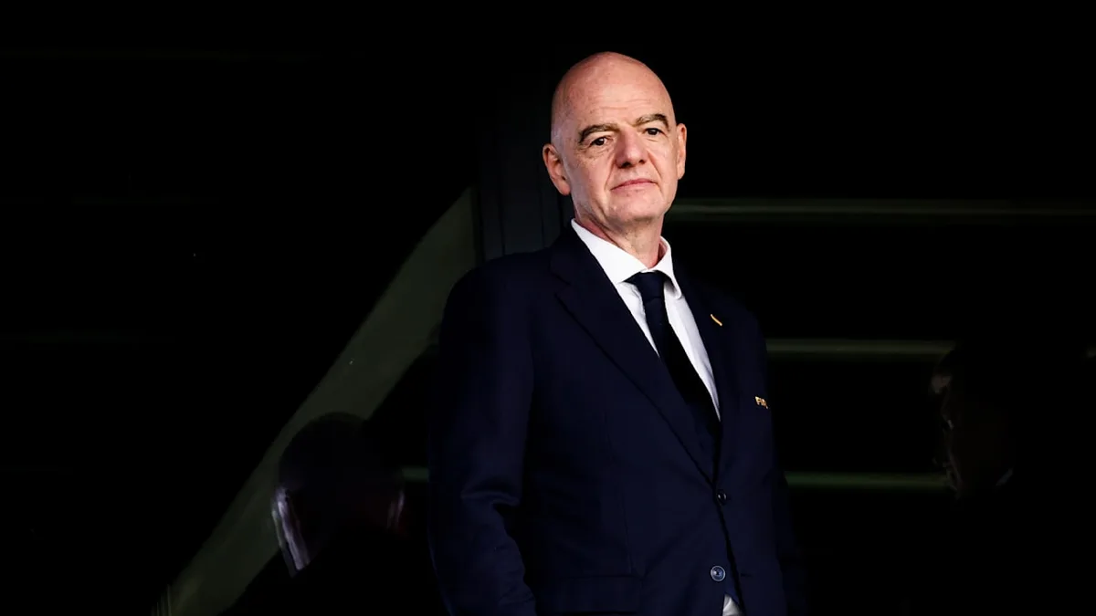 Erstmals seit umstrittenem Investoren-Plan - Brisanter Fifa-Gipfel um Infantino!