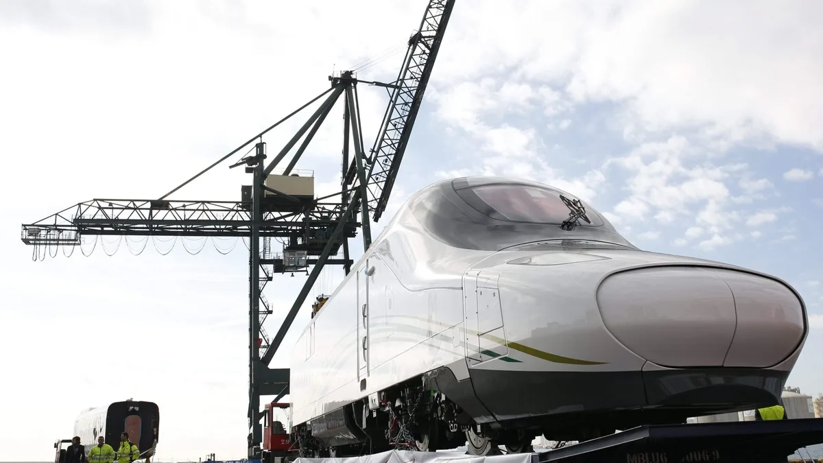 Talgo vai propor a Portugal comboios de alta velocidade adaptáveis a duas bitolas