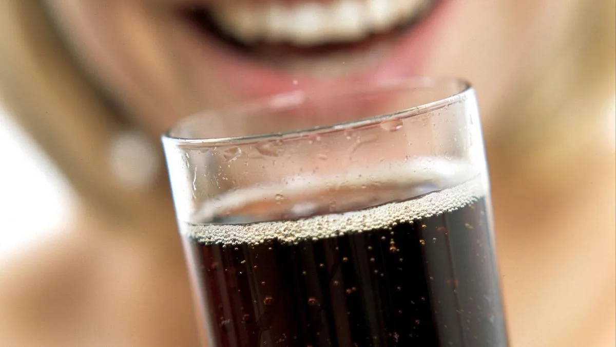 Children who drink two cans of Coke a week face mental health risk