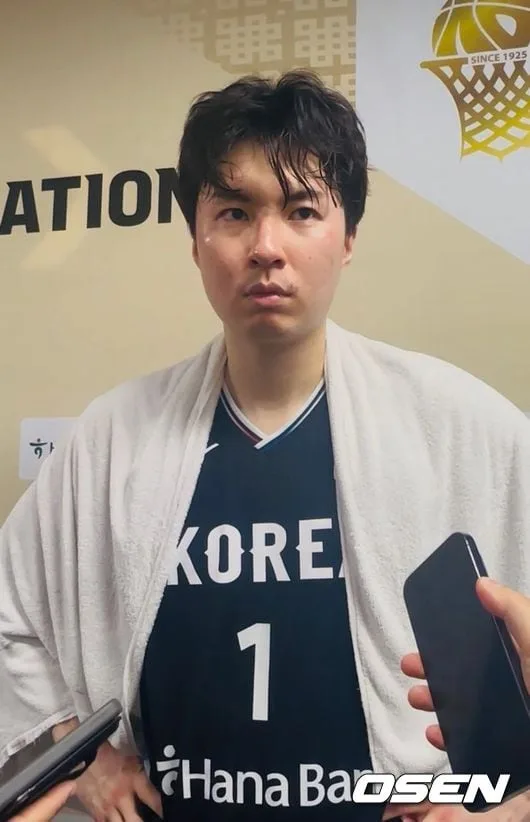 “30-40점은 이겼어야 할 경기…나 포함 모두가 반성해야 한다” 에이스 이현중, 이겨도 웃지 못했다 [현장인터뷰]