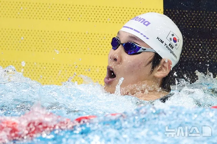수영 김영범, 자유형 50m 亞대회 신기록 뚫었다… “노력은 배신 안 해”