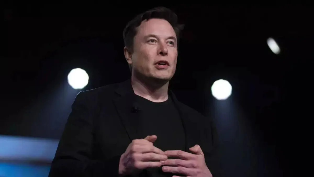 Elon Musk's first words to Cursor's 1,000 engineers named the company beating him