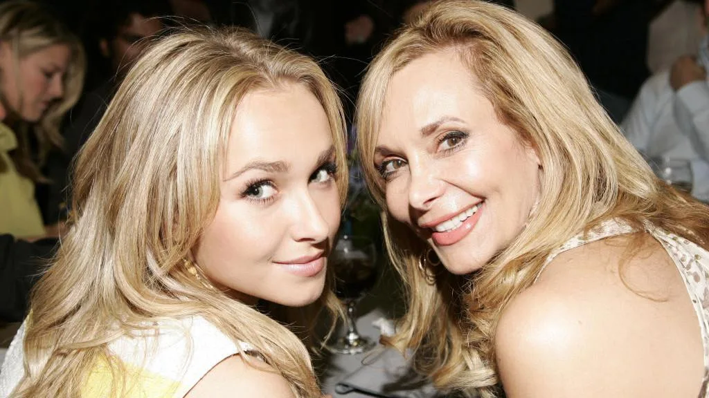 Hayden Panettiere was struggling with 'pain' before her death, mother Lesley Vogel says