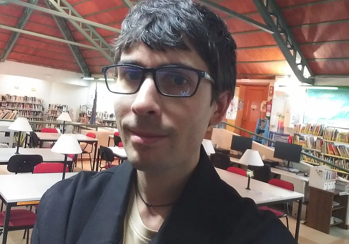 Cristian Lázaro: «La poesía puede ser un clamor ante las barbaries del mundo»