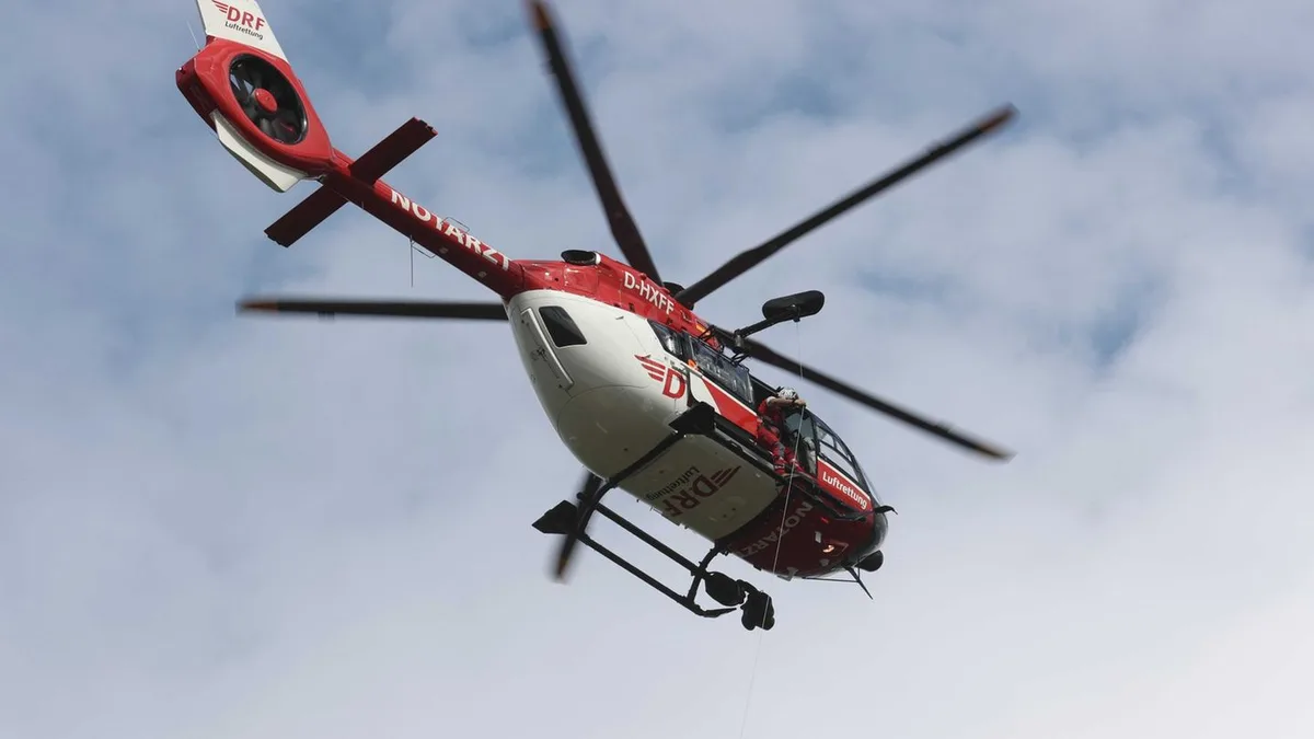Schwerer Unfall: Vier Verletzte bei gescheitertem Überholmanöver