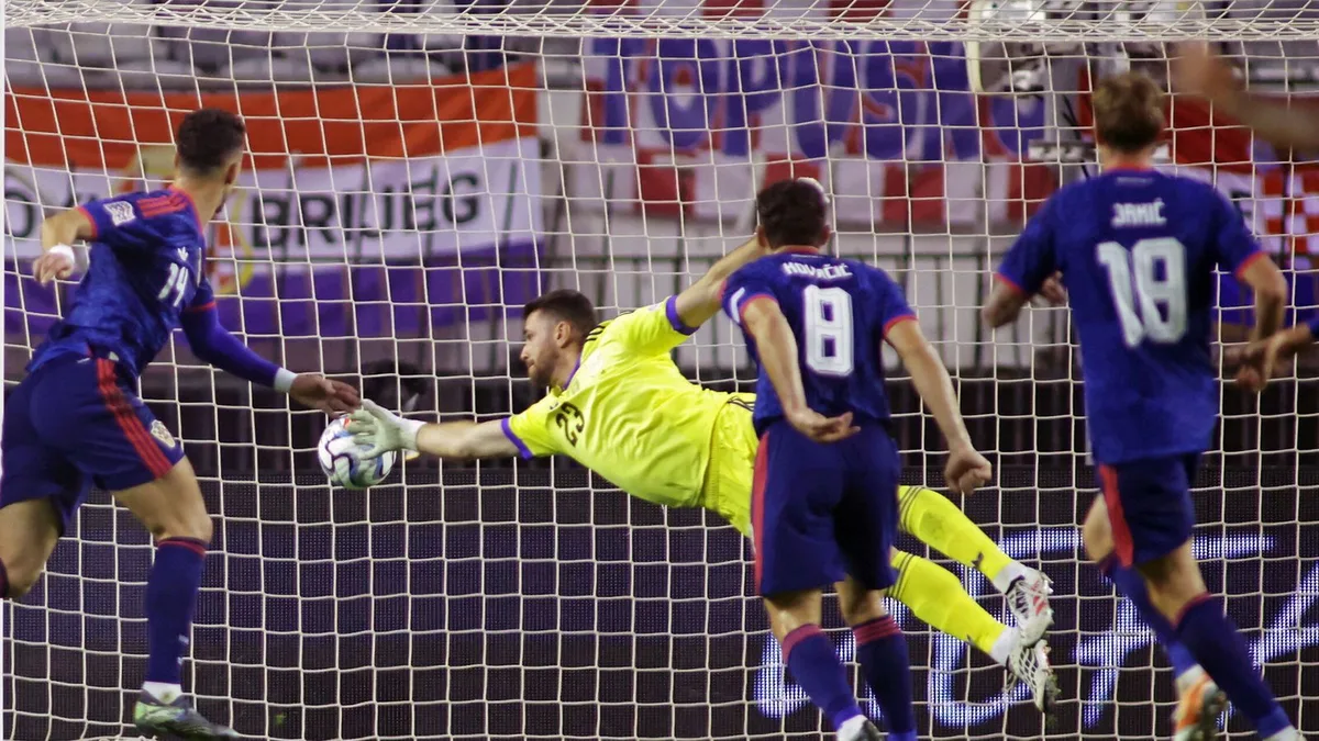 Unai Simón, portero de España: "El hombre del partido tiene que ser Merino. Porque, al final, el fútbol son goles"