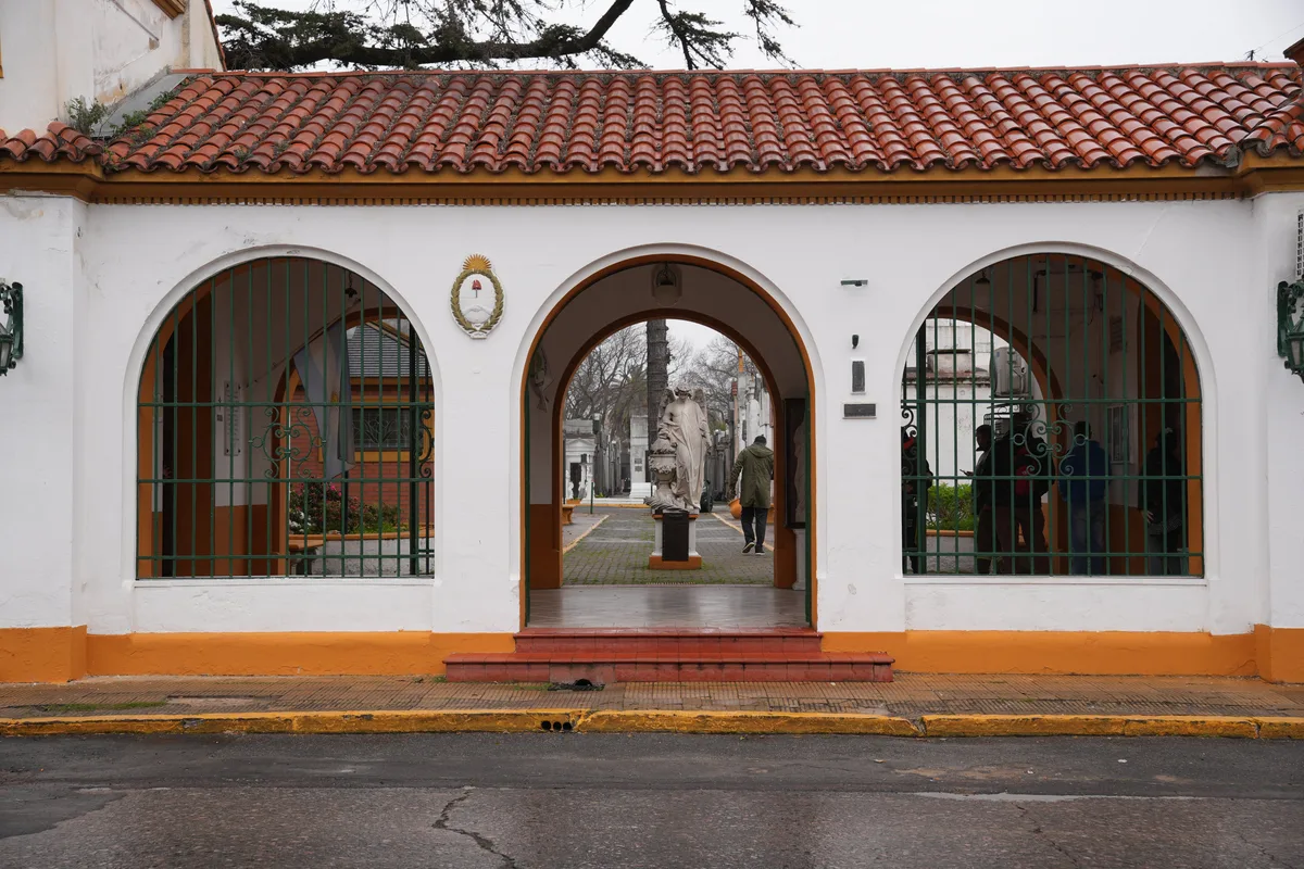 Memoria histórica: un emblemático cementerio del conurbano cumple 120 años y lanzan un plan integral para renovarlo