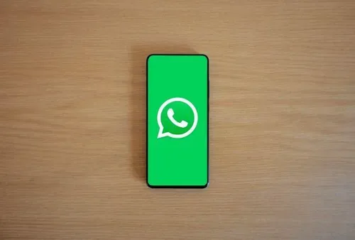 Digital law expert sounds the alarm after children as young as 9 are exposed to porn on WhatsApp