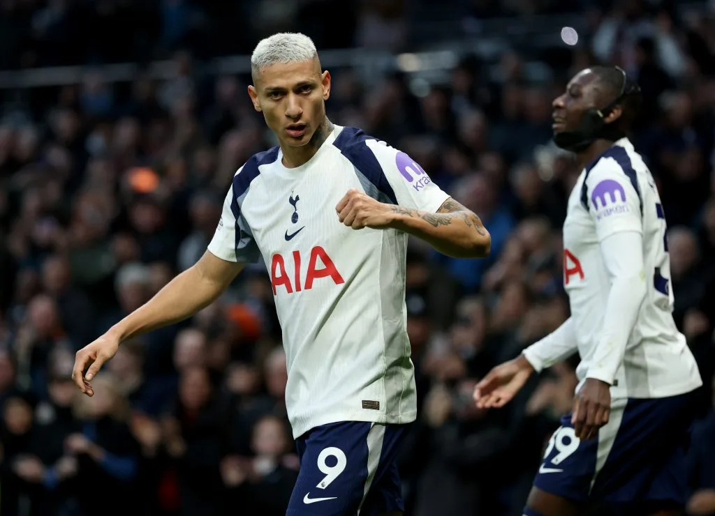 Tottenham diminui pedida por Richarlison